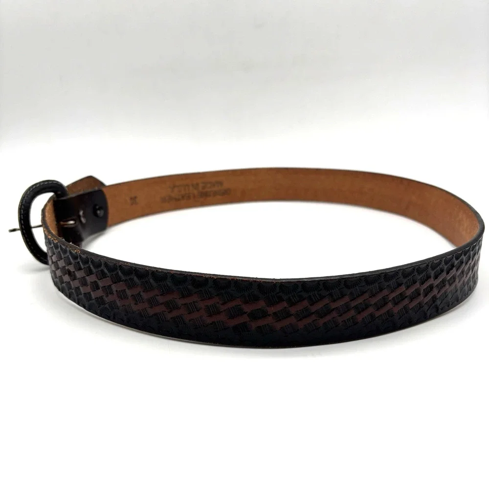1980s Handmade Black Brown Ombre Leather Basketweave Tooled Western Belt 36 USA